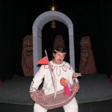 2008, апрель. В театре кукол «Сказ» состоялась премьера спектакля «Ваня Датский» 